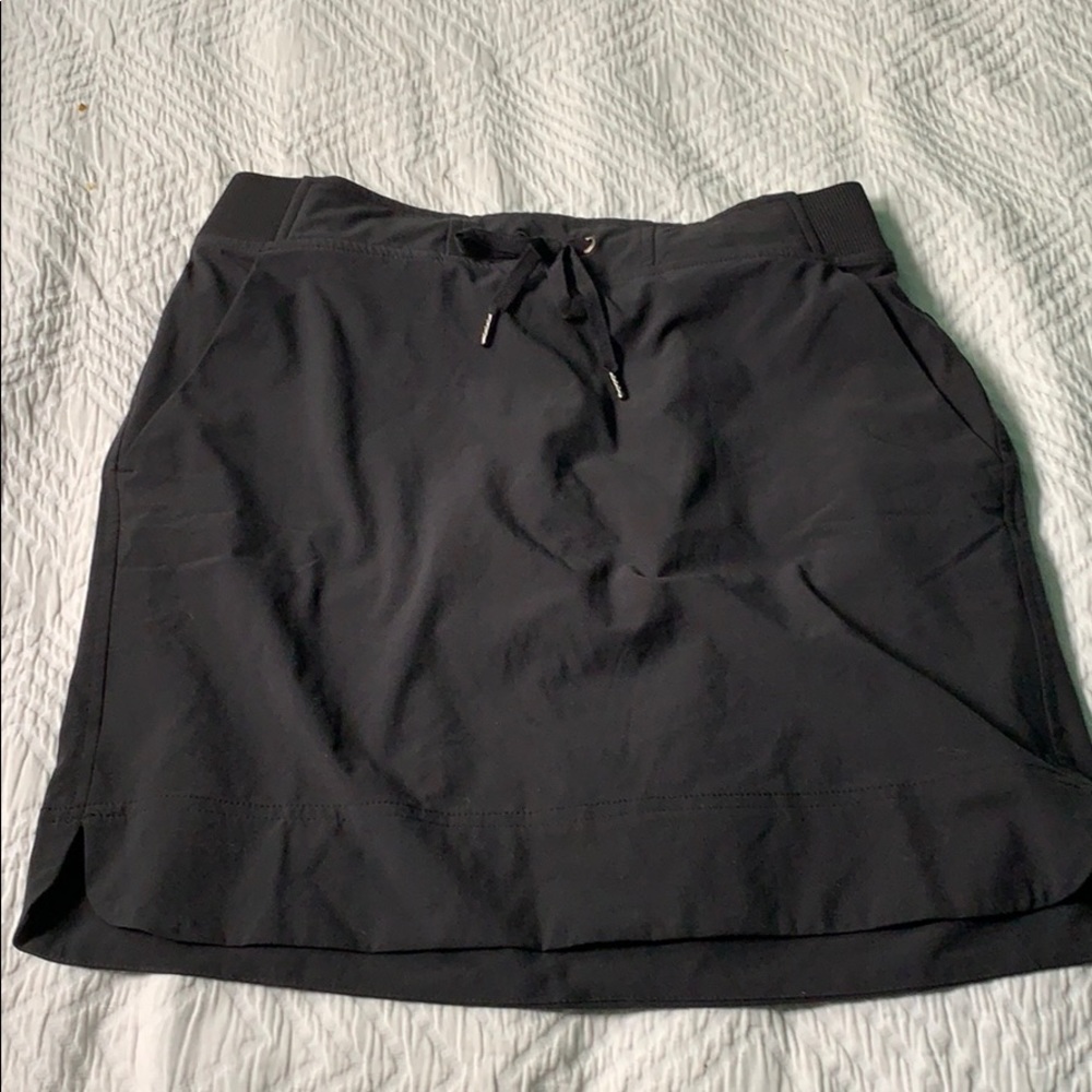 Black NWOT Athleta skort